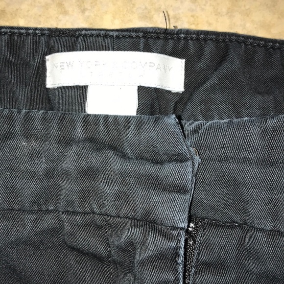 🌈3/$25 New York & Company Pants Size 10 - Picture 2 of 3